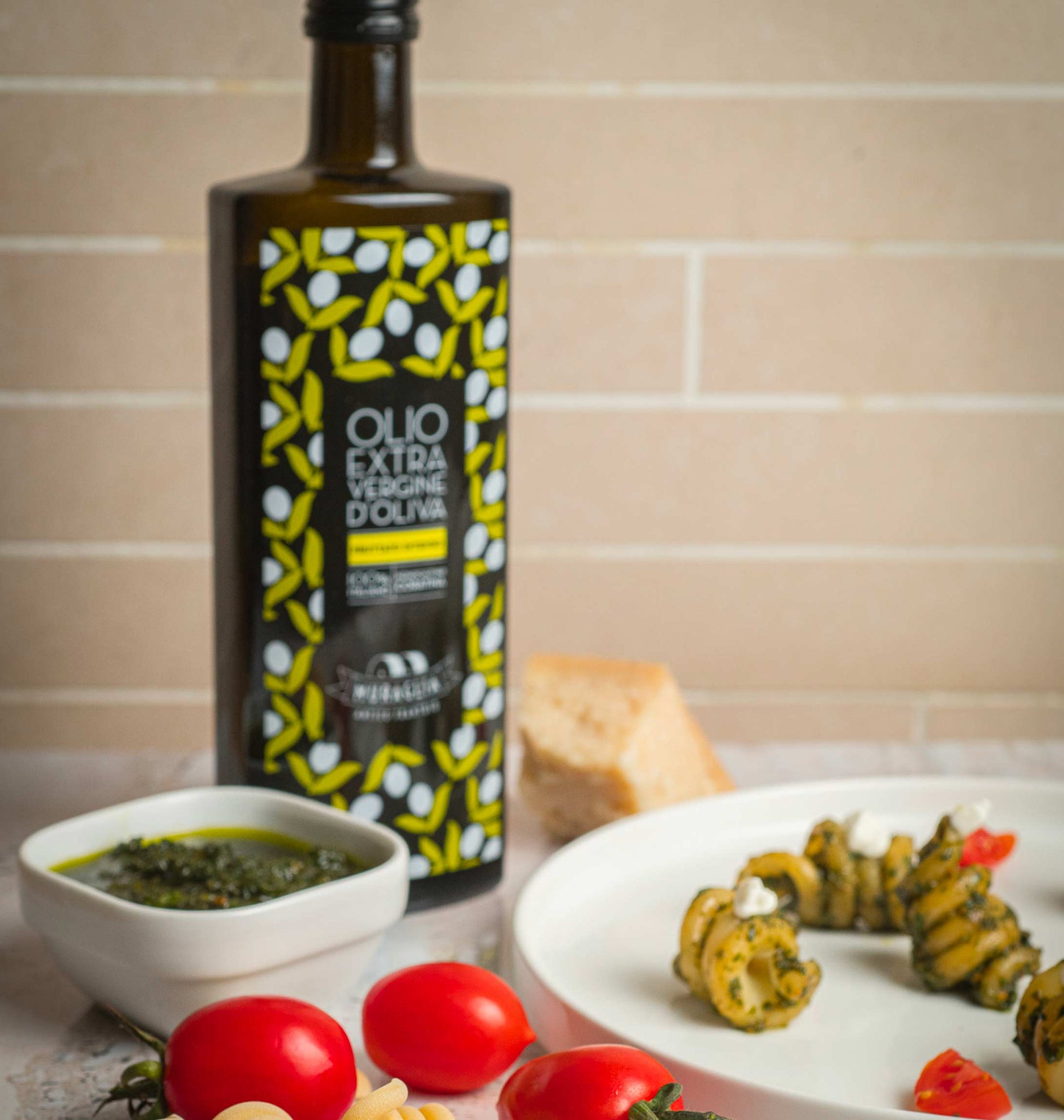 "Essenza" Monocultivar Extra Virgin Olive Oil by Muraglia